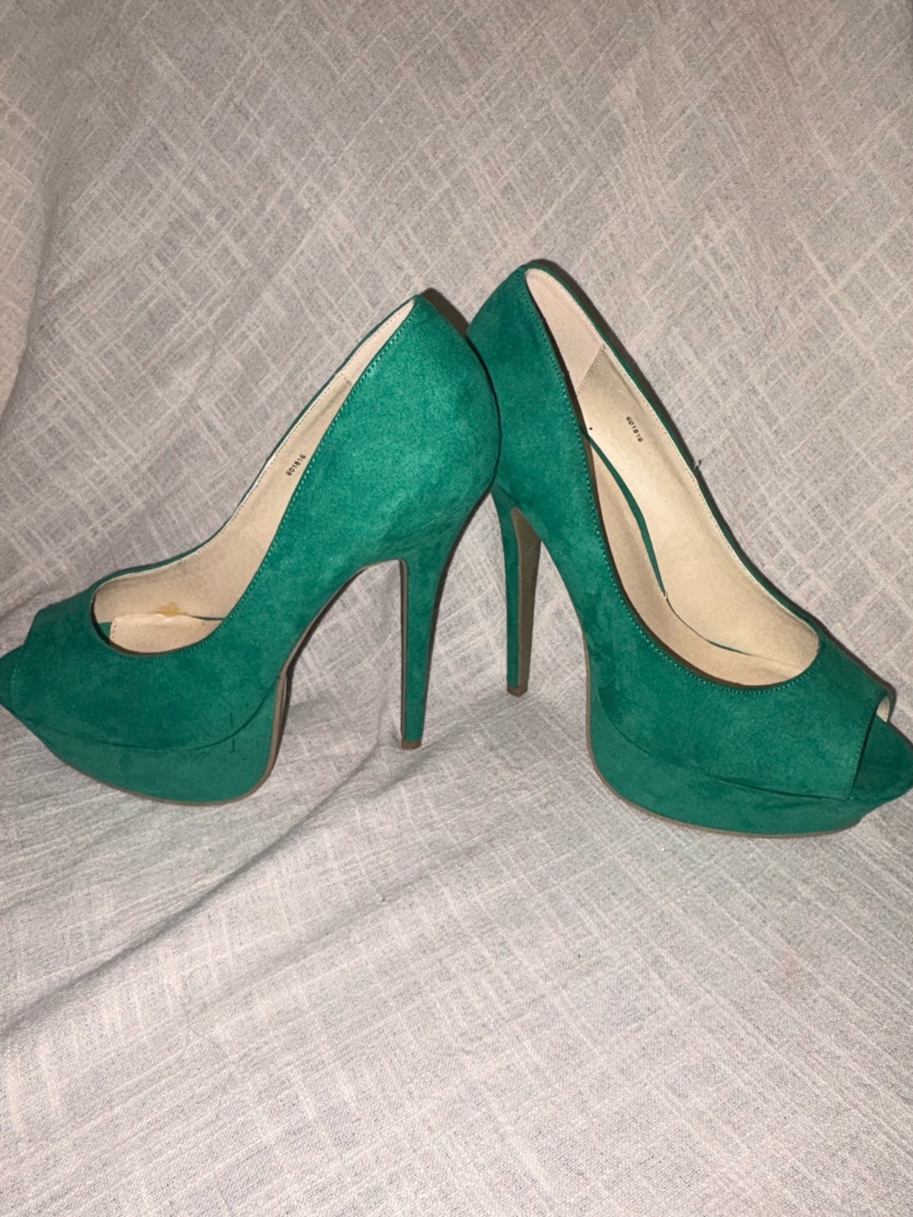 Charlotte Russe Emerald Green Suede Peep-Toe Platform Heels